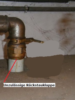 Rueckstauklappe